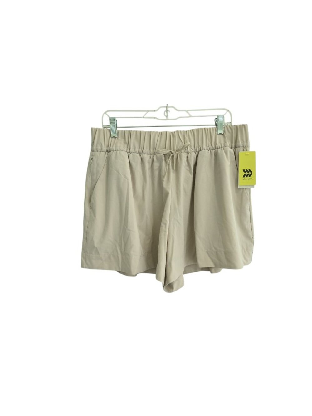 NWT All In Motion 3.5" Wide Leg Shorts Sz XL Beige High Rise Casual Pull On
